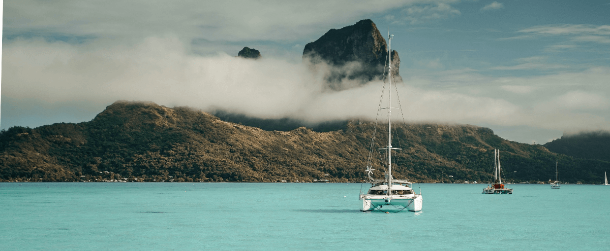 bora-bora-yacht-charter